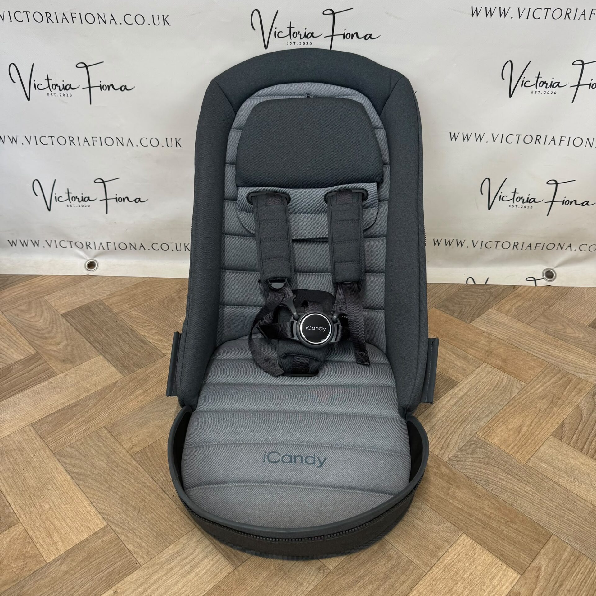 PRELOVED iCandy Peach 7 Pushchair with CYBEX 360 & ISOFIX - TRUFFLE GREY - Image 6