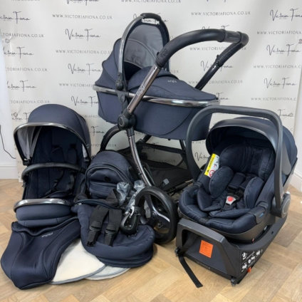 PRELOVED Egg2 Carrycot & Pushchair with Car Seat & Isofix - Cobalt Blue 💙
