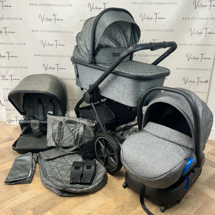 PRELOVED Venicci Tinum 2.0 3 in 1 Travel System - Magnetic Grey