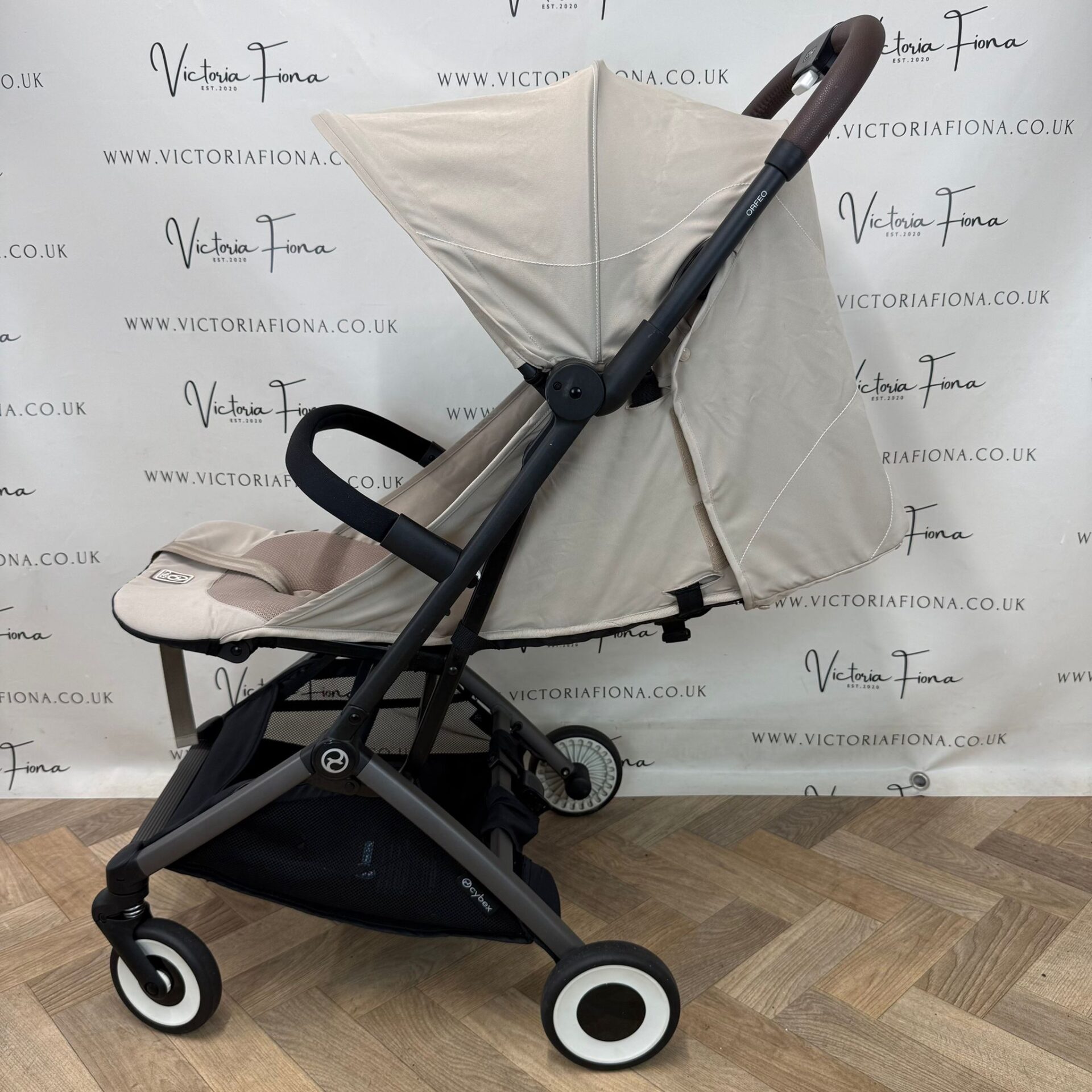 PRELOVED Cybex Orfeo Compact Stroller with Bumper Bar - Beige RRP £320 - Image 5