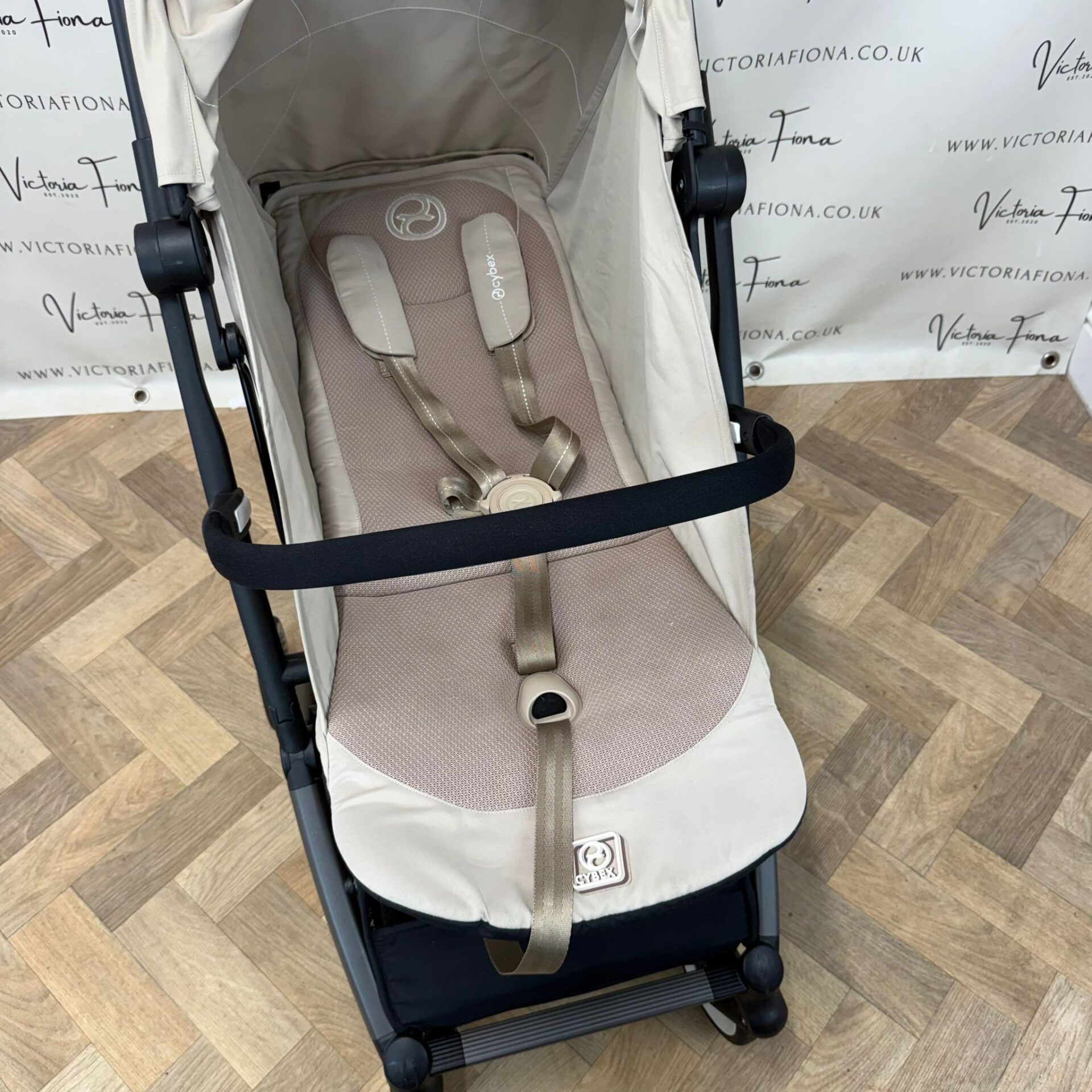 PRELOVED Cybex Orfeo Compact Stroller with Bumper Bar - Beige RRP £320 - Image 2
