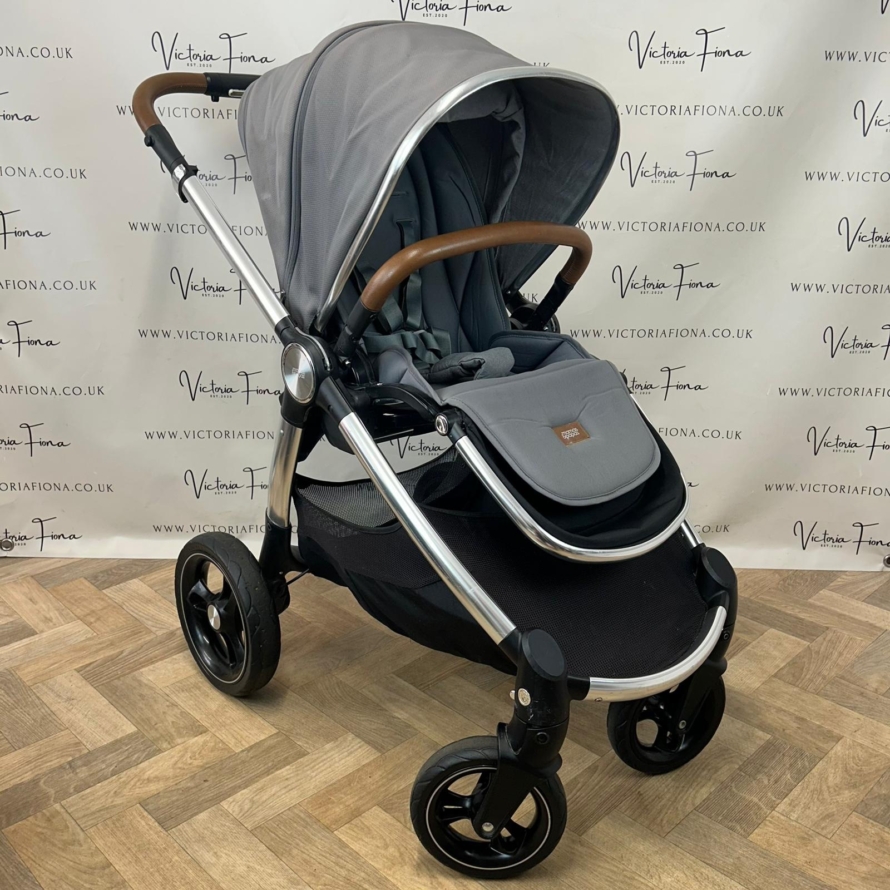 PRELOVED Mamas & Papas Ocarro Carrycot & Pushchair - Fossil Grey - Image 8