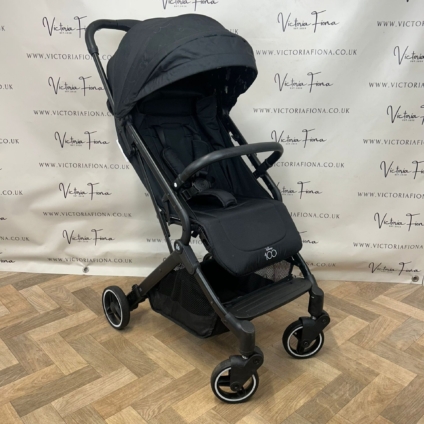 PRELOVED Hauck Disney Travel n Care Disney Edition Compact Stroller - Black🐭 RRP£229