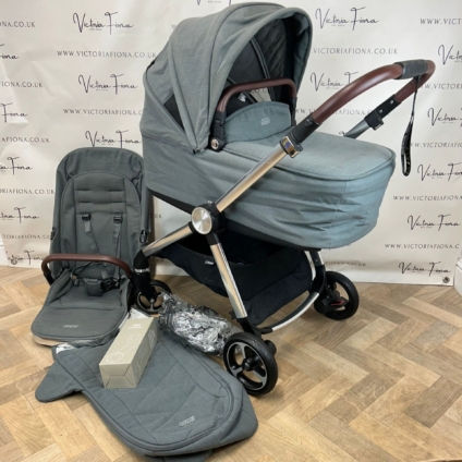 PRELOVED Mamas & Papas Strada Carrycot, Pushchair - Grey Mist