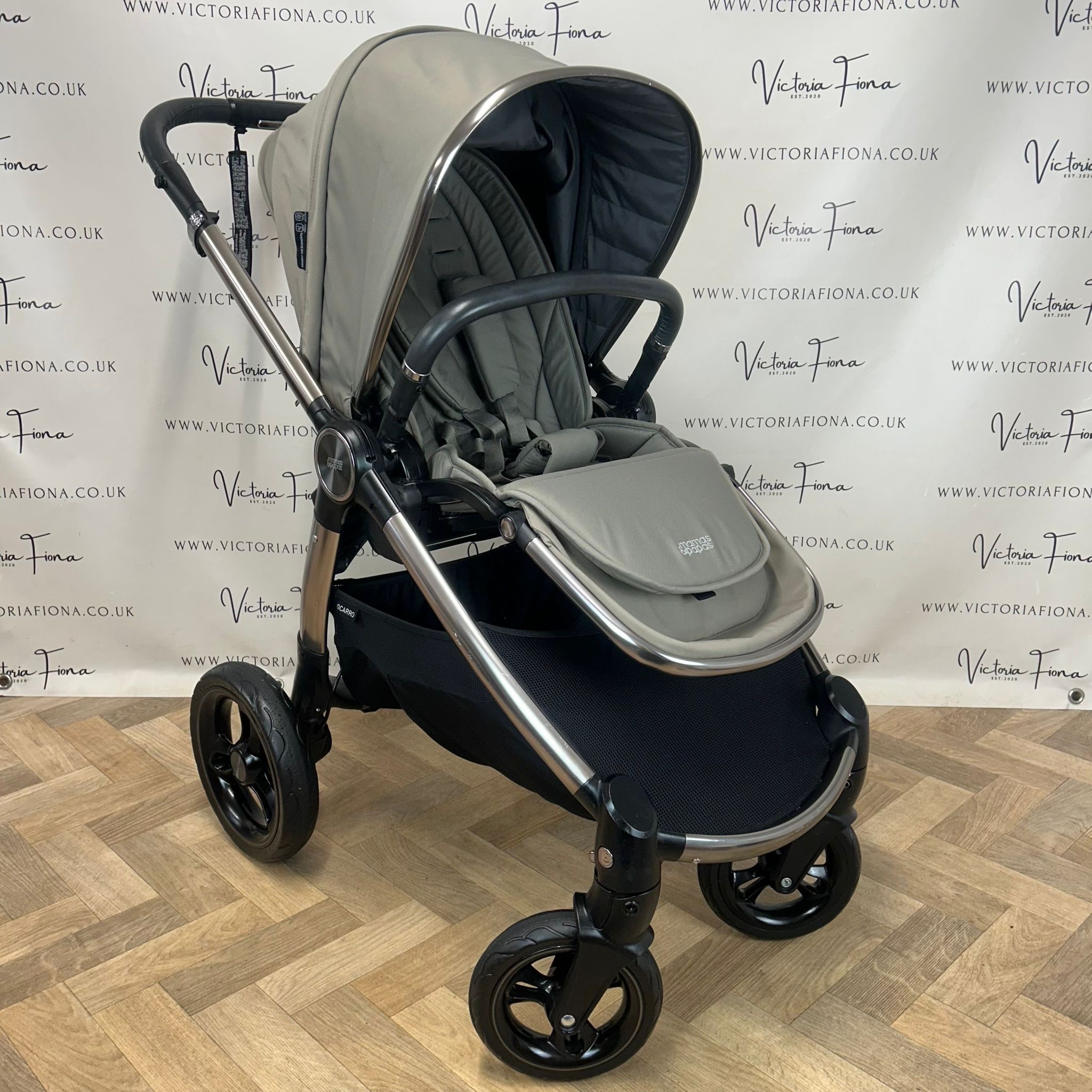 PRELOVED Mamas And Papas Ocarro Pushchair & Carrycot - Everest - Image 9