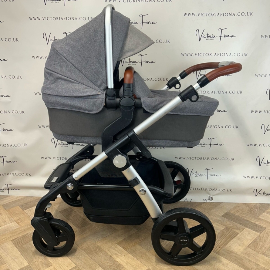 PRELOVED Silver Cross Wave Pushchair, Carrycot & Car Seat - Sable - Image 2
