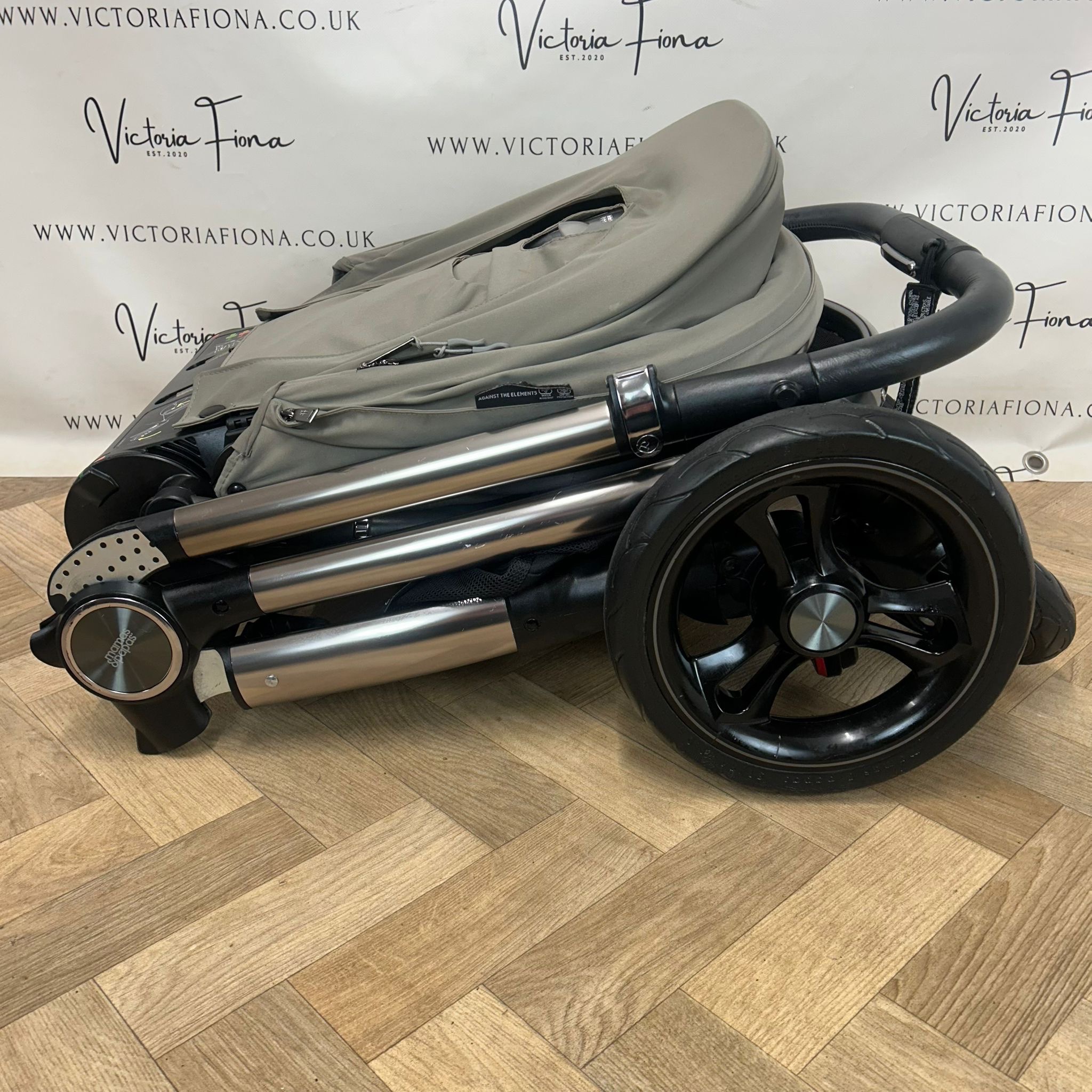 PRELOVED Mamas And Papas Ocarro Pushchair & Carrycot - Everest - Image 10