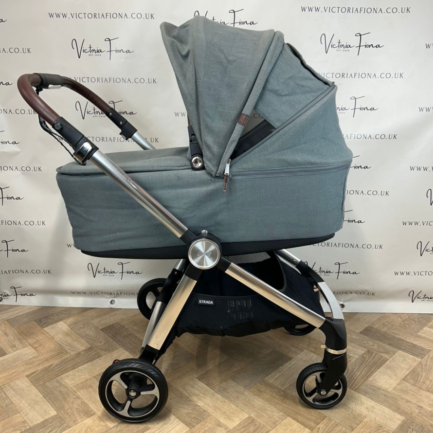 PRELOVED Mamas & Papas Strada Carrycot, Pushchair - Grey Mist - Image 4