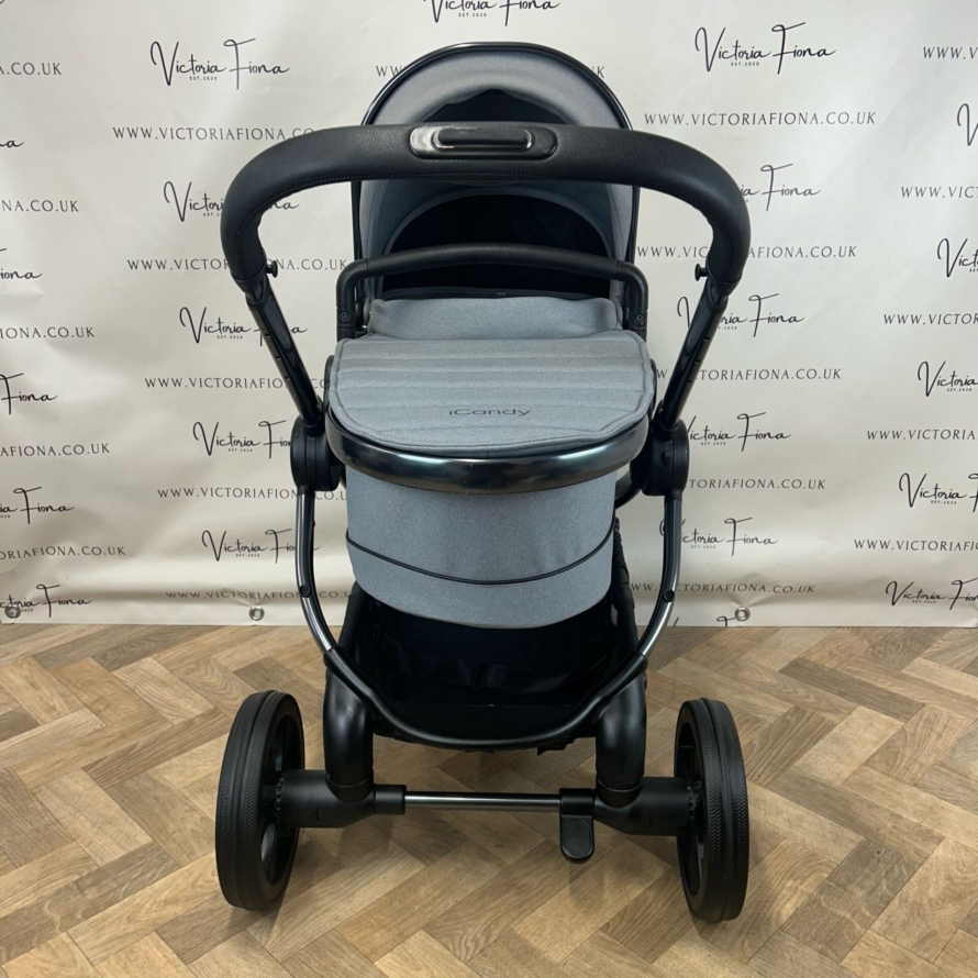 PRELOVED iCandy Peach 7 Pushchair with accessories - LIGHT GREY - Image 3