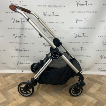 PRELOVED Silver Cross Dune Chassis - Stone