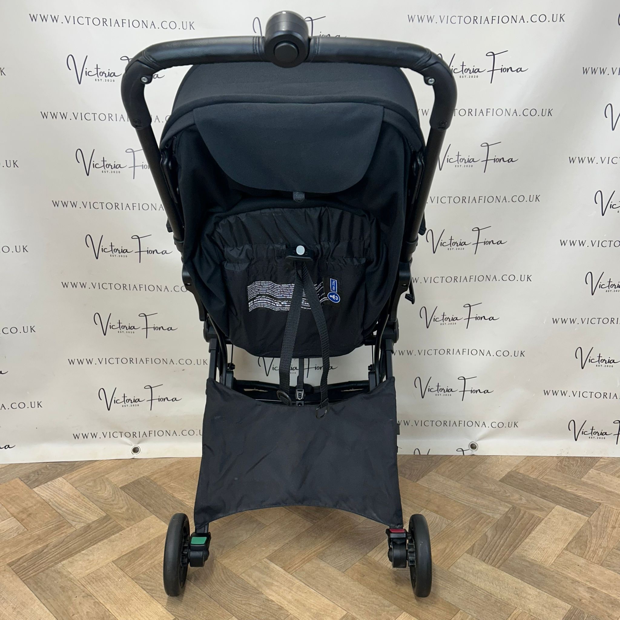 PRELOVED Silver Cross Jet 5 Compact Stroller - BLACK - Image 4
