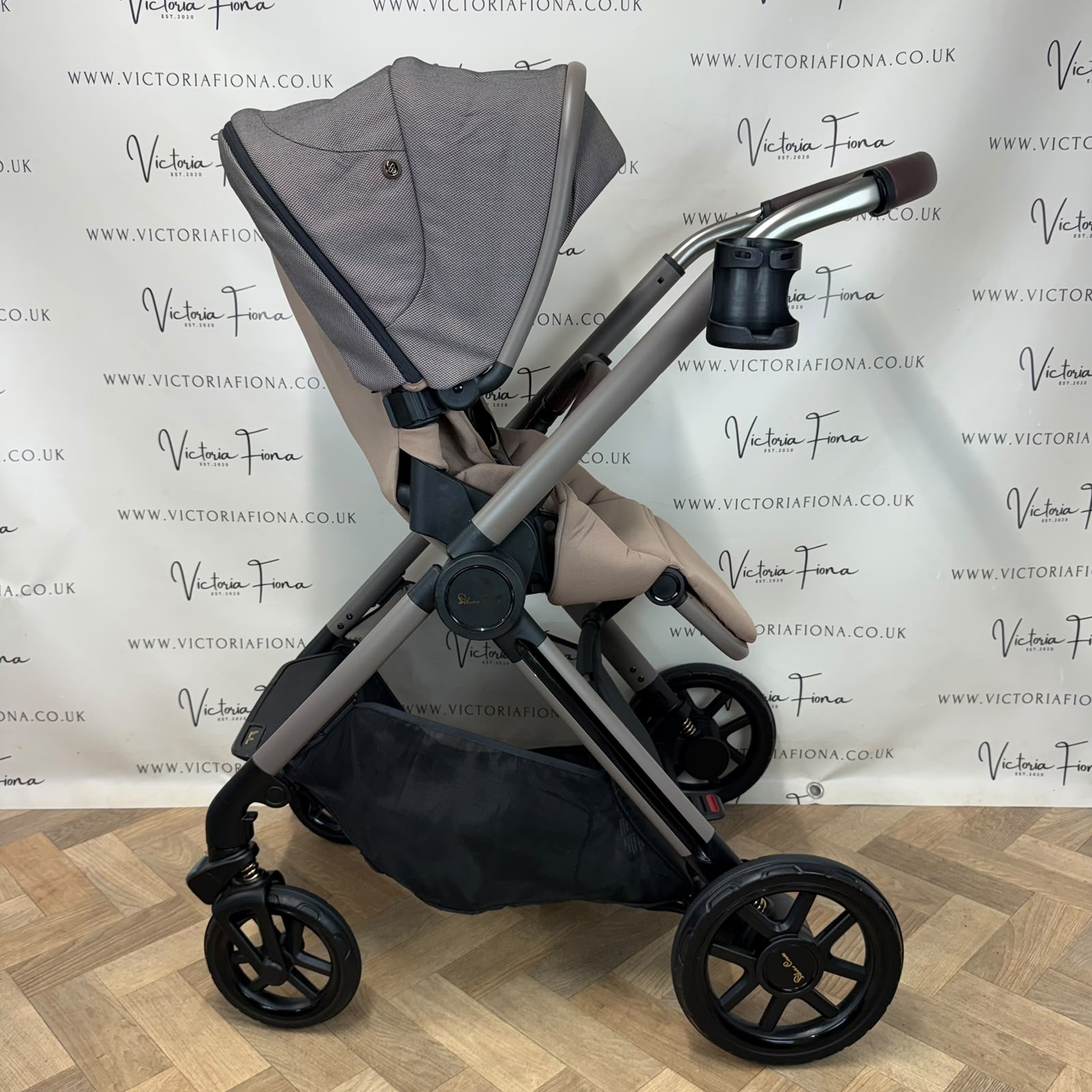 PRELOVED Silver Cross Reef Ultimate Travel System - Earth - Image 6