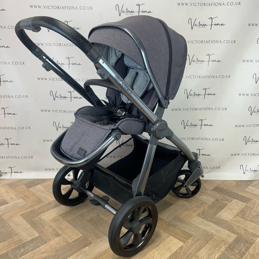 PRELOVED Babystyle Oyster 3 Pushchair & Carrycot Travel System - 0-22kg - Fossil Grey - Image 4