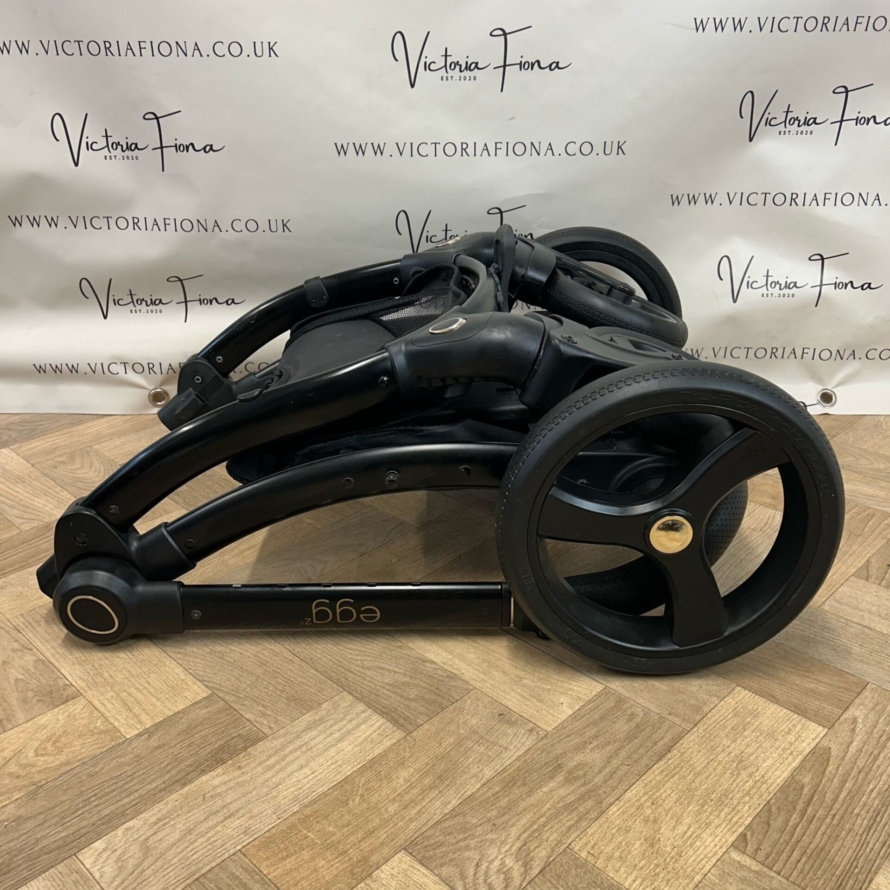 PRELOVED Egg2 Complete Travel System - Jurassic Black 🖤 - Image 9