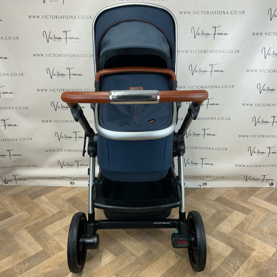 PRELOVED Silver Cross Wave Pushchair & Carrycot TANDEM BUNDLE - Indigo Blue - Image 2