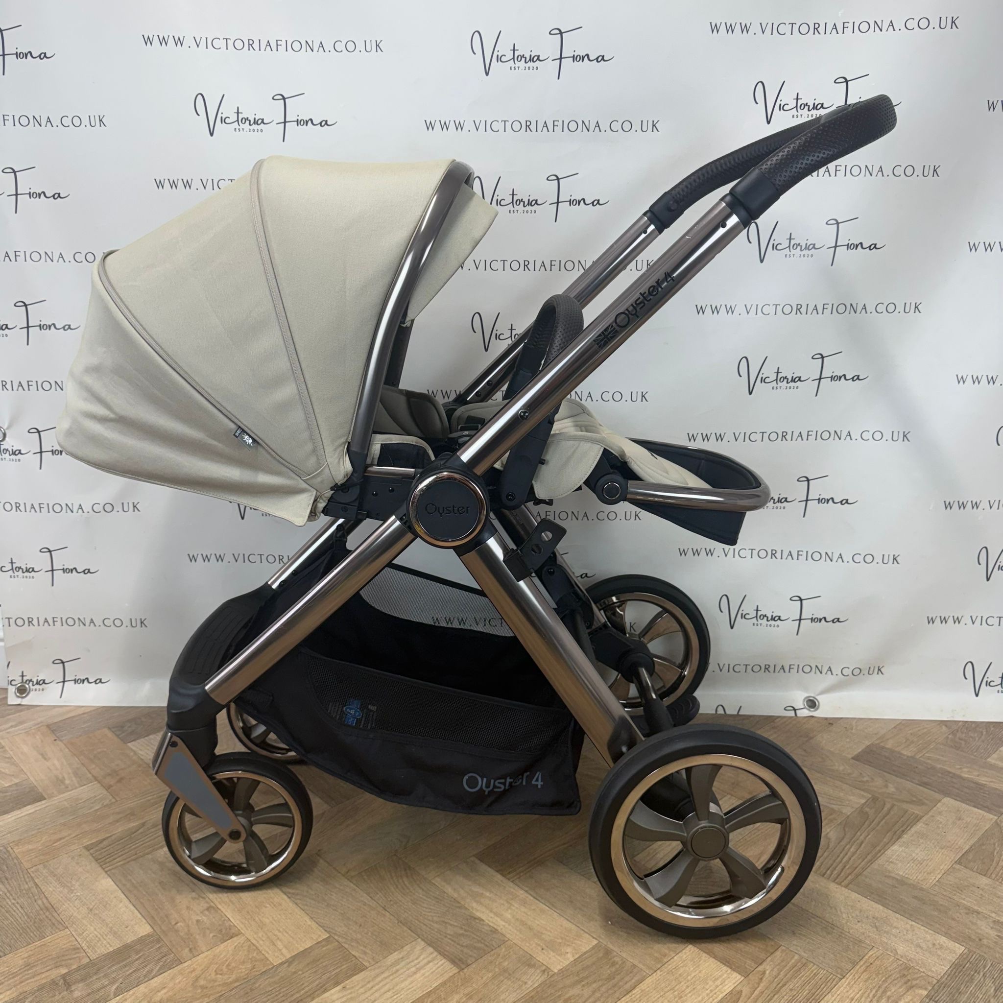 PRELOVED Babystyle Oyster 4 Pushchair & Carrycot - Buttermilk - Image 7