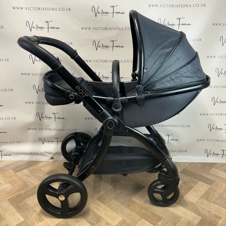 PRELOVED Egg2 Complete Travel System - Jurassic Black 🖤 - Image 5