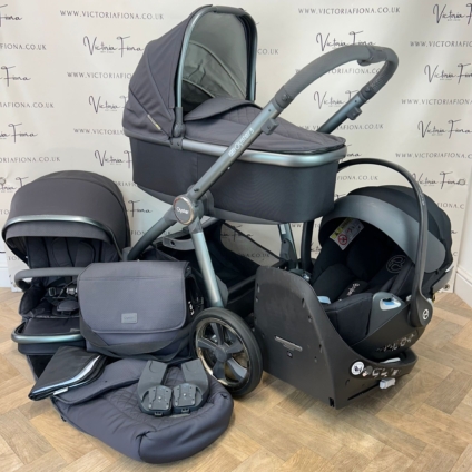PRELOVED Babystyle Oyster 3 Pushchair & Carrycot  Travel System - 0-22kg - Graphite
