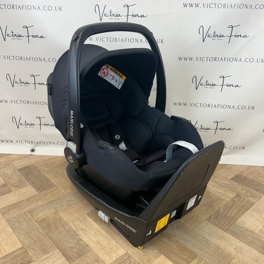 PRELOVED Maxi Cosi Cabriofix isize with Isofix Base - Image 3