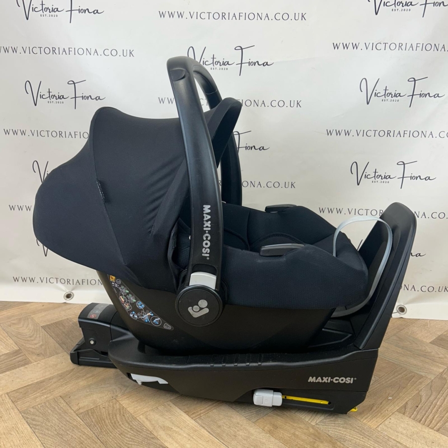 PRELOVED Maxi Cosi Cabriofix isize with Isofix Base - Image 2