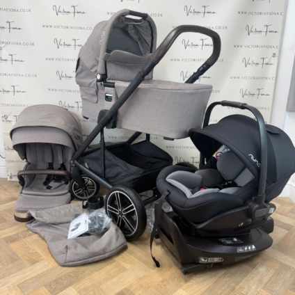 PRELOVED Nuna Mixx Next Pushchair, Carrycot & 360 Car Seat / Isofix RRP£1225 - Cedar