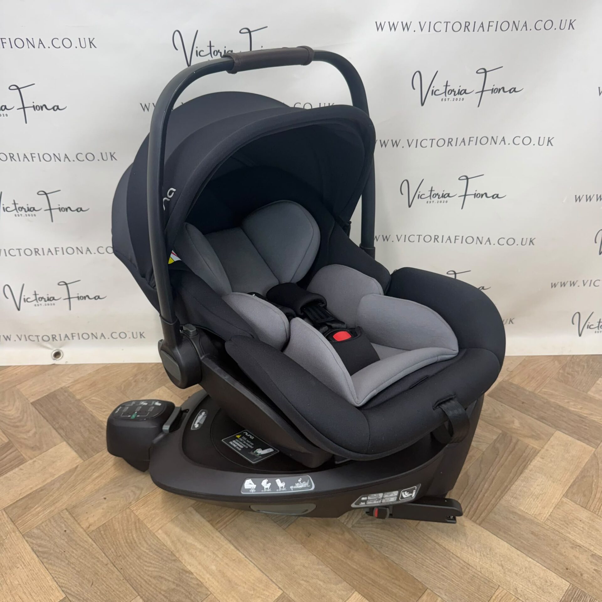 PRELOVED Nuna Mixx Next Pushchair, Carrycot & 360 Car Seat / Isofix RRP£1225 - Cedar - Image 11