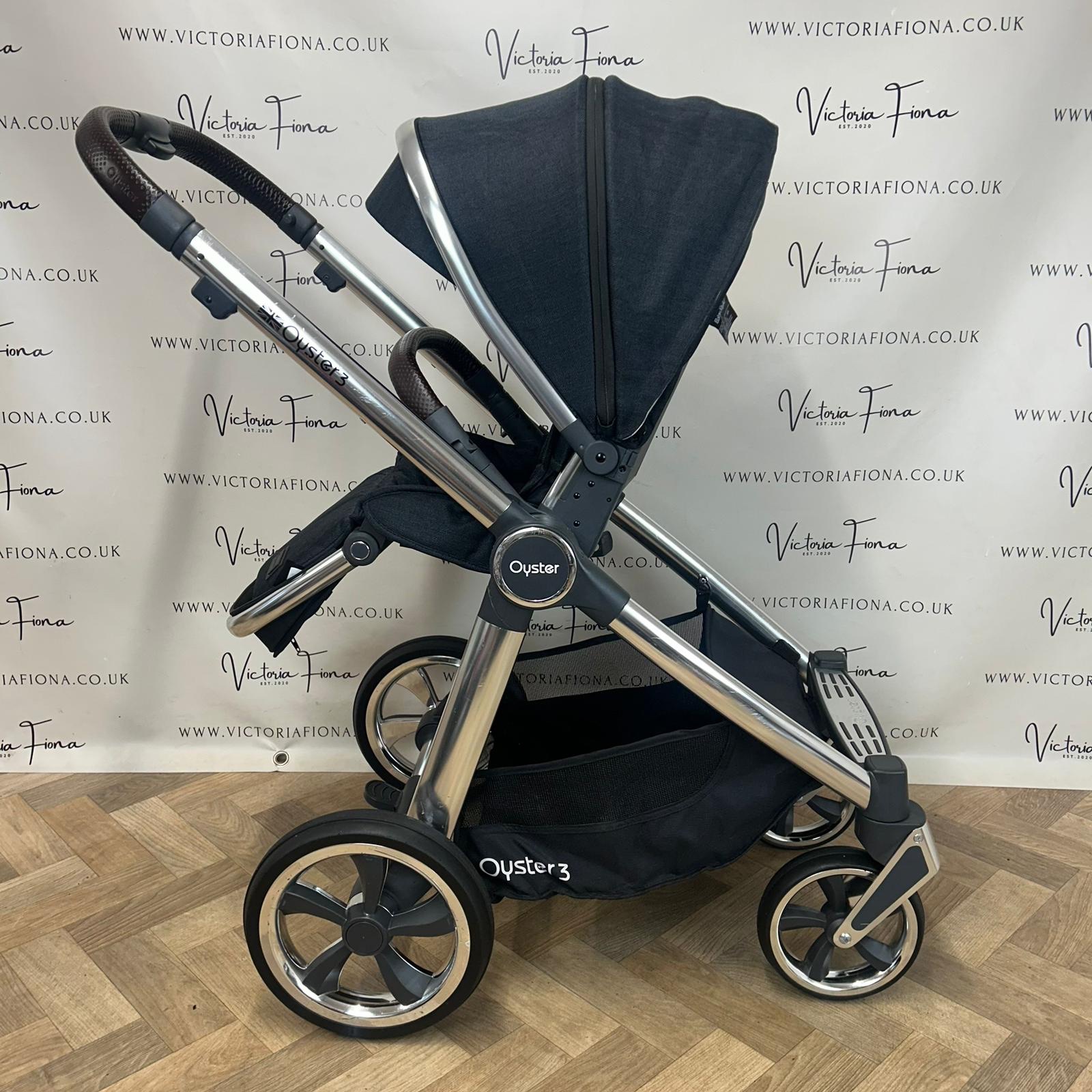 PRELOVED Babystyle Oyster 3 Carrycot & Pushchair - 0-22kg - Caviar Black on Chrome - Image 5