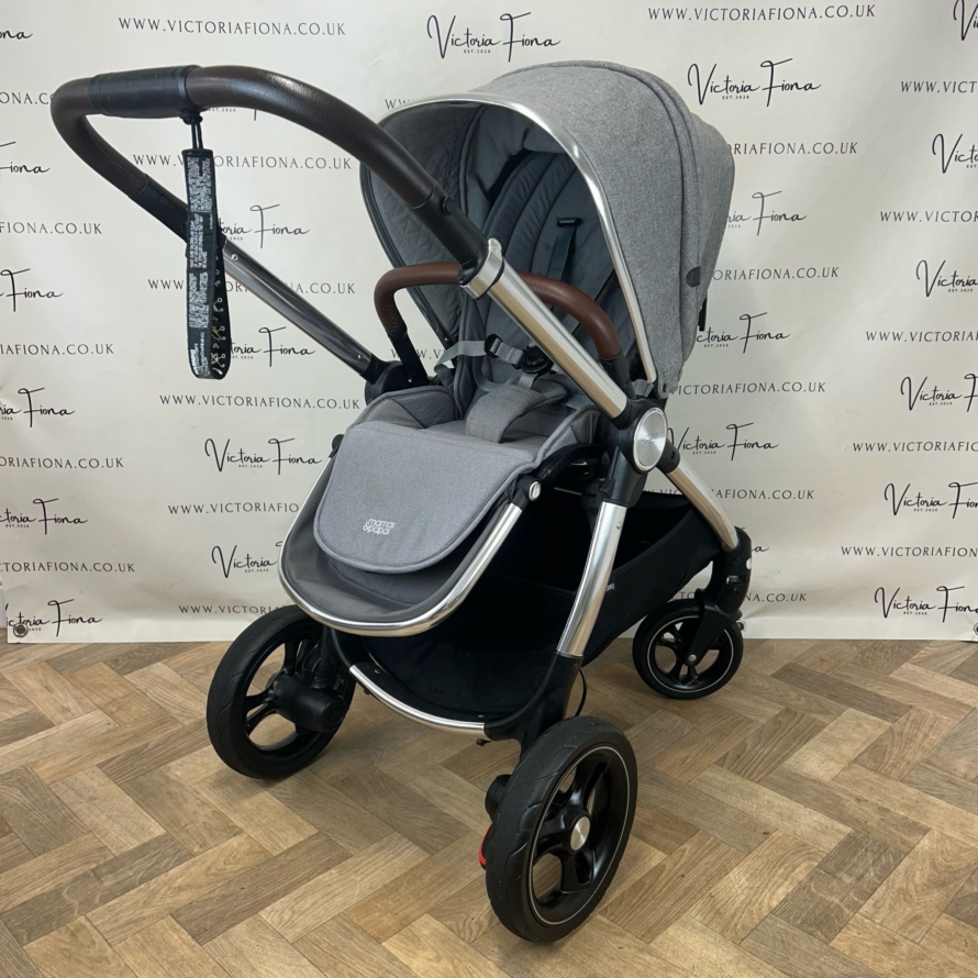 PRELOVED Mamas & Papas Ocarro Travel System Pushchair & Carrycot Woven Grey 🩶 - Image 5