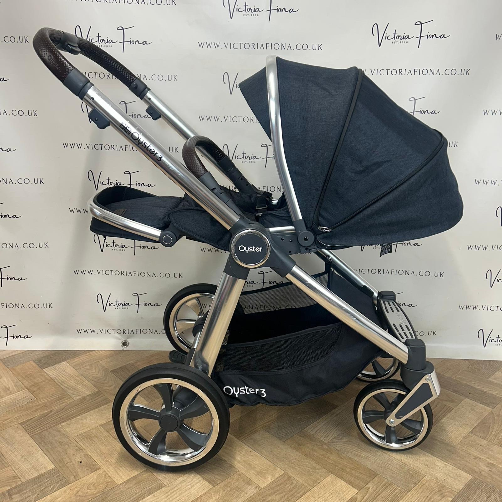 PRELOVED Babystyle Oyster 3 Carrycot & Pushchair - 0-22kg - Caviar Black on Chrome - Image 6