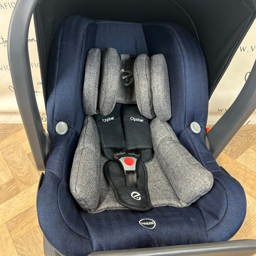PRELOVED Oyster3 Capsule Car Seat & Isofix - Rich Navy Blue - Image 2
