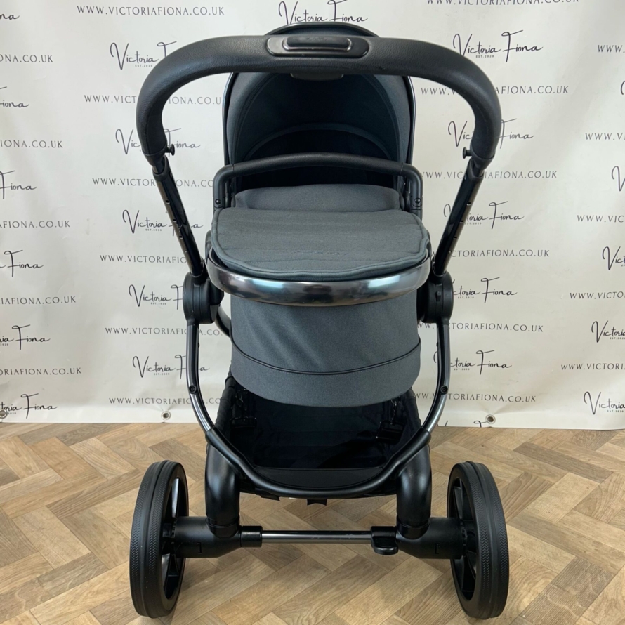 PRELOVED iCandy Peach 7 Pushchair with accessories - DARK GREY - Image 3