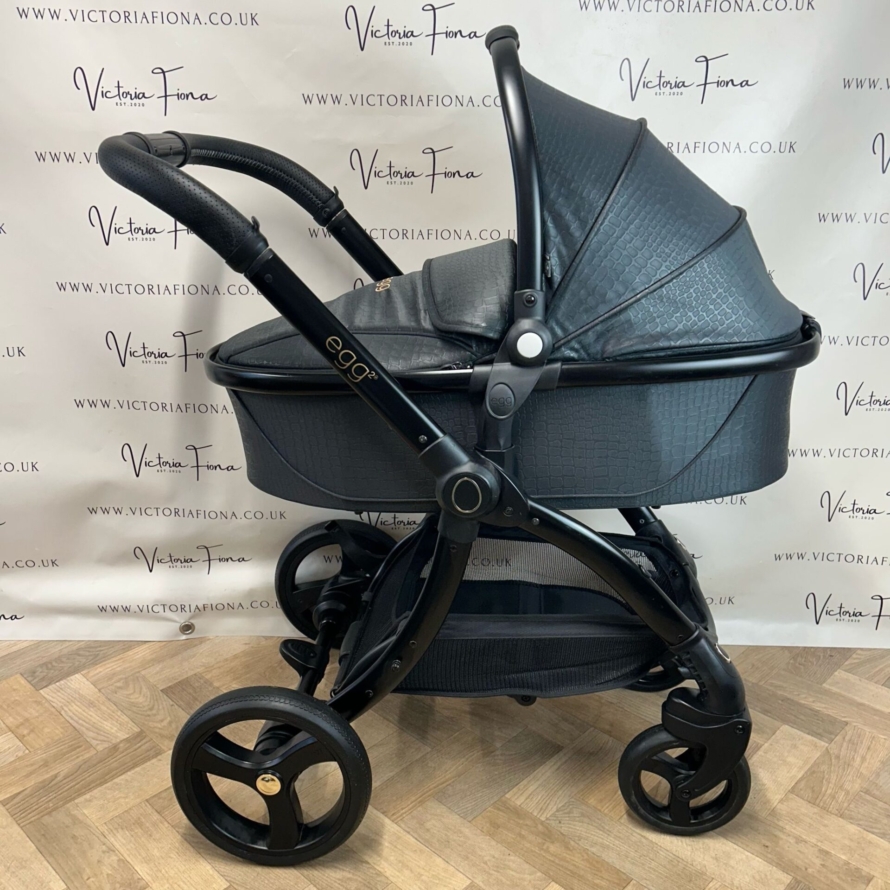 PRELOVED Egg2 Complete Travel System - Jurassic Black 🖤 - Image 4