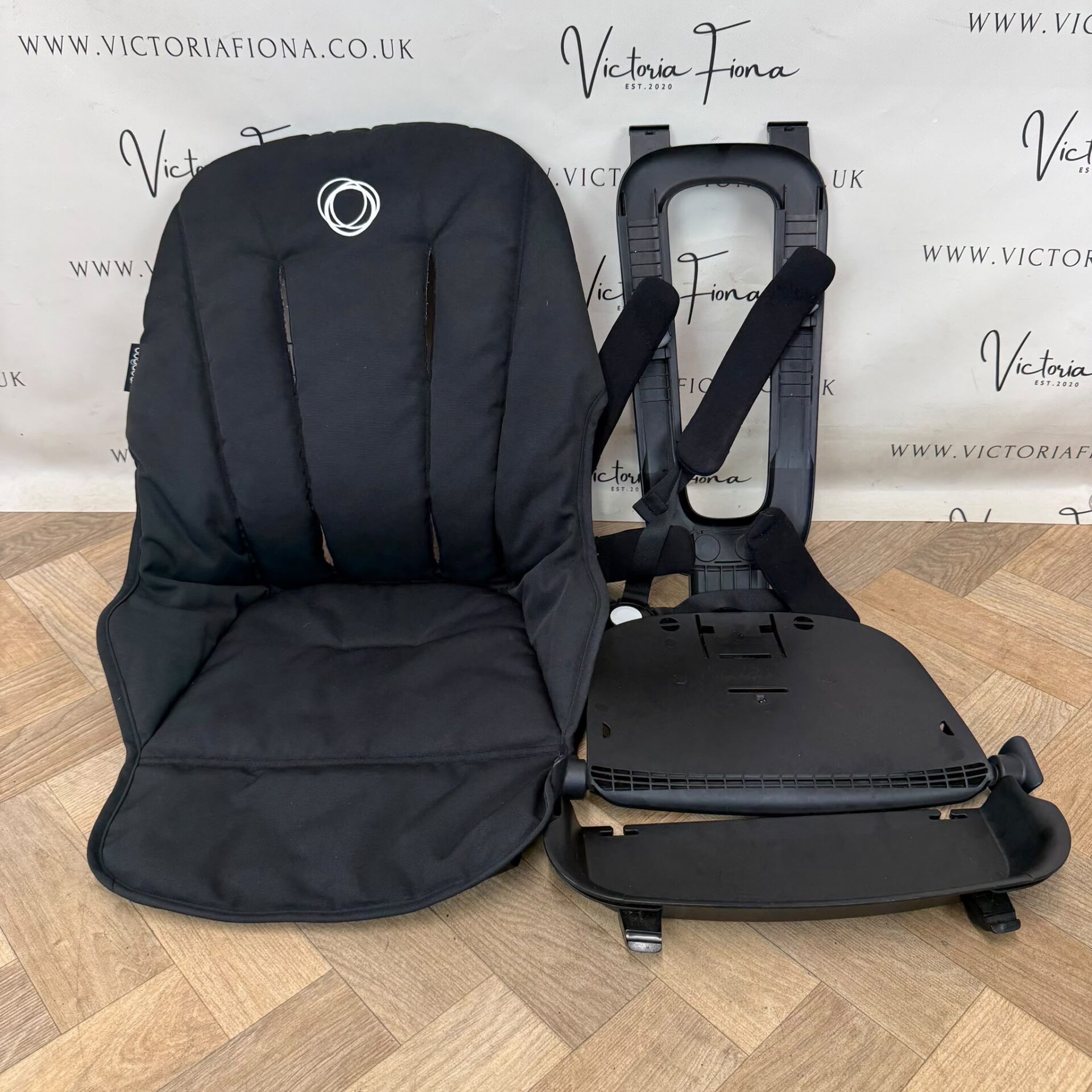 PRELOVED Bugaboo Fox 3 Pushchair & Carrycot with Accessories – All Black - Image 6