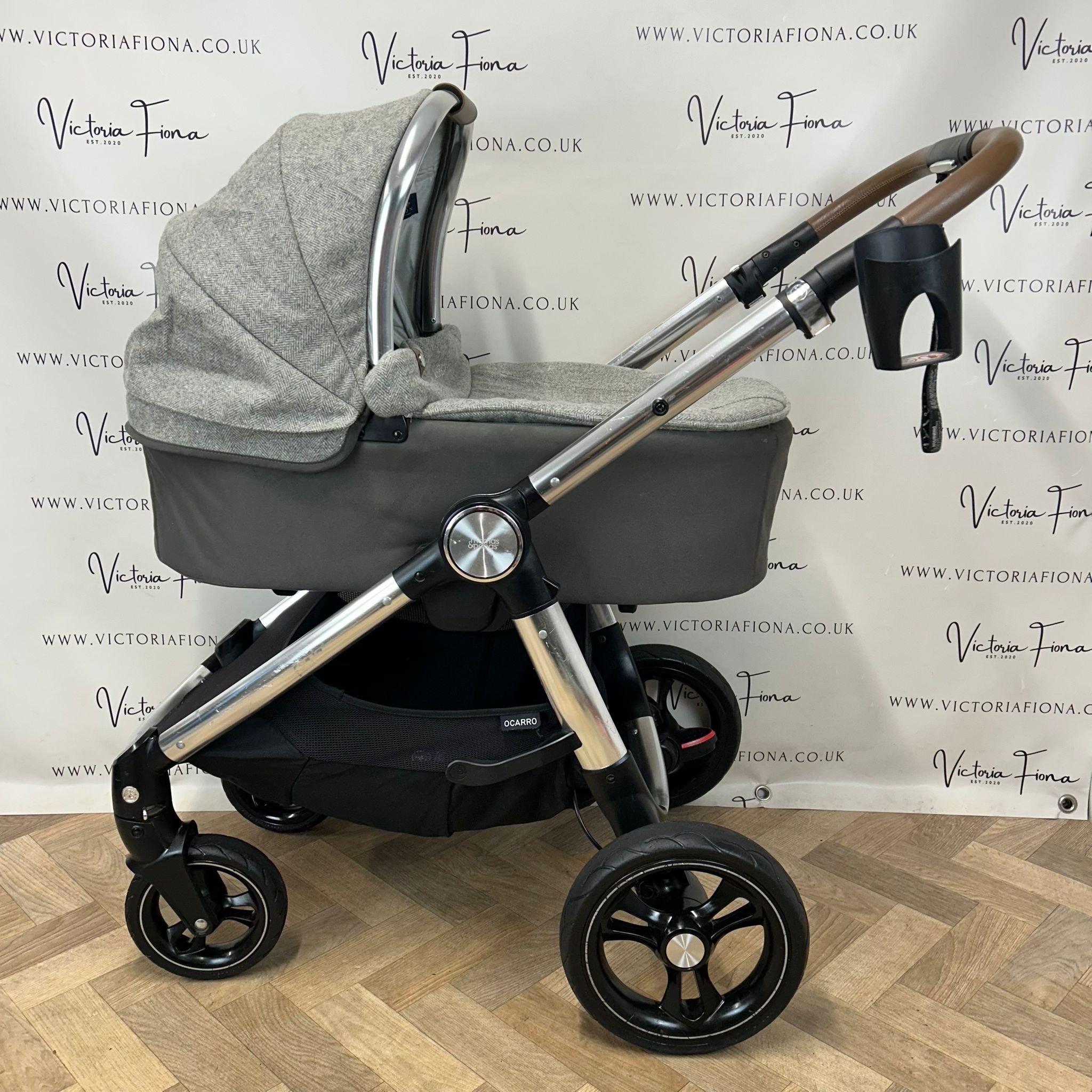 PRELOVED Mamas And Papas Ocarro Tweed Pushchair & Carrycot - Grey Moon - Image 5