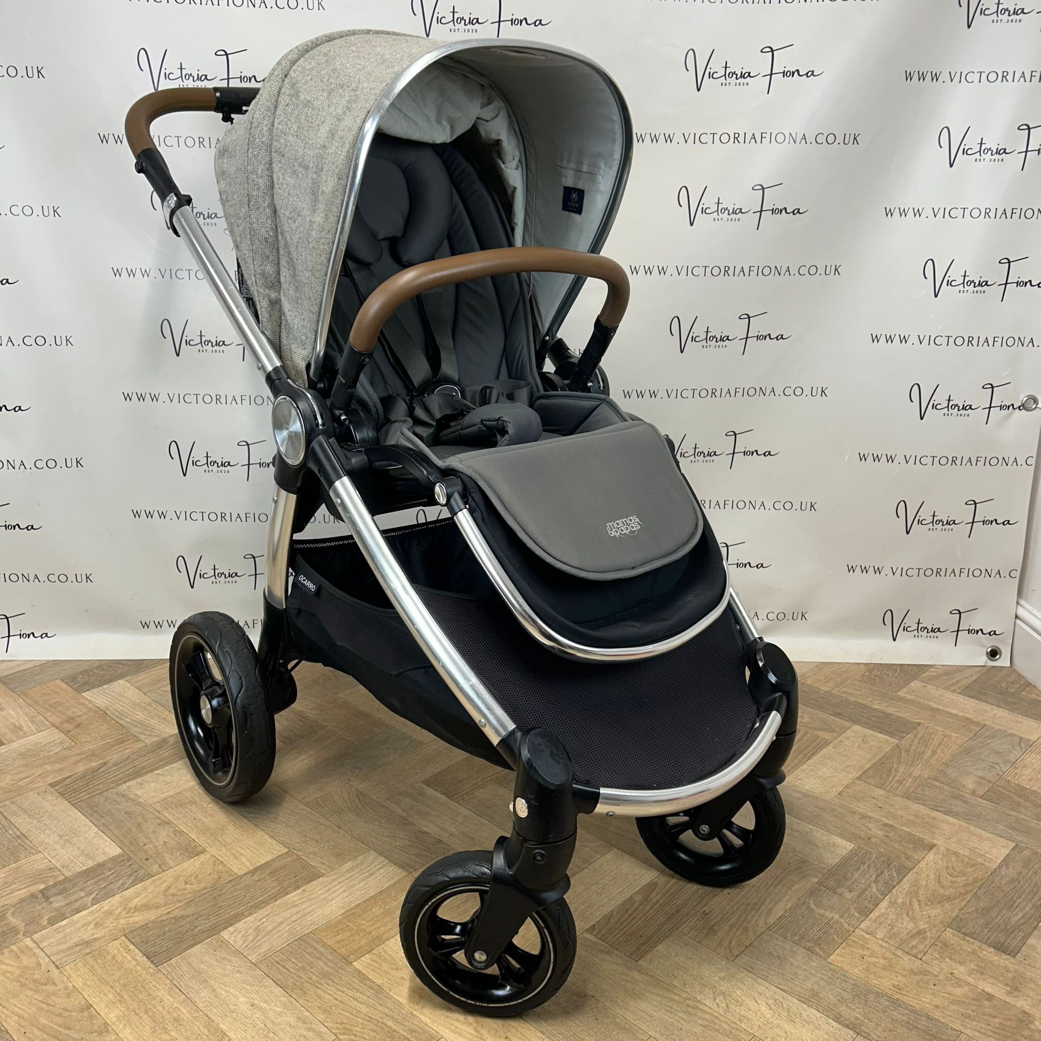PRELOVED Mamas And Papas Ocarro Tweed Pushchair & Carrycot - Grey Moon - Image 9