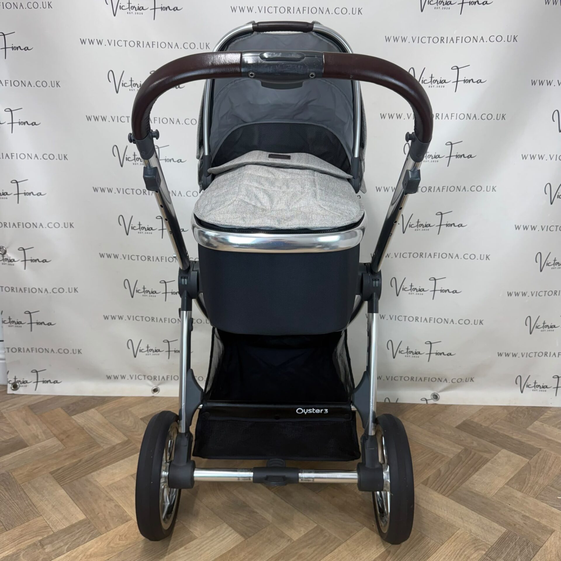 PRELOVED Babystyle Oyster 3 Pushchair & Carrycot - Pebble Beige - Image 2