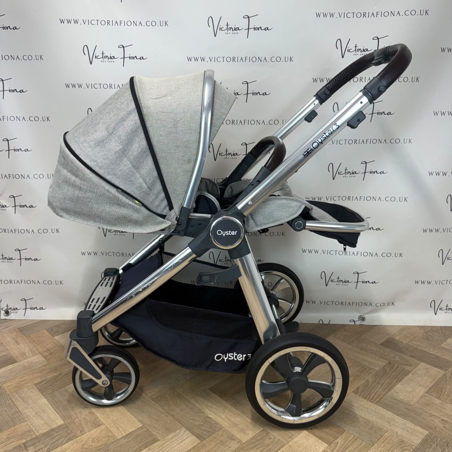 PRELOVED Babystyle Oyster 3 Pushchair & Carrycot - Pebble Beige - Image 7