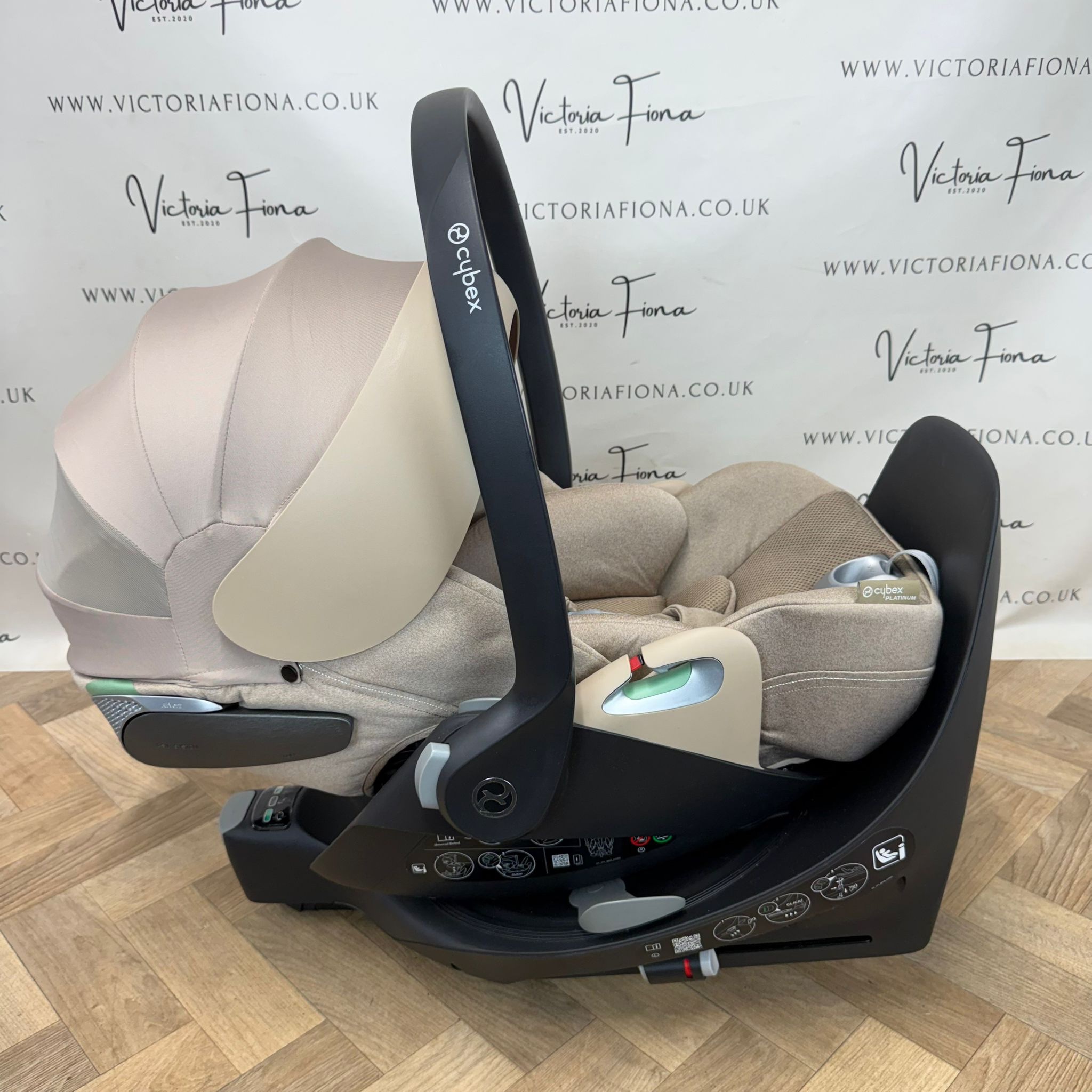 PRELOVED Cybex Cloud T Lie Flat Rotating Car Seat & T Isofix Base - Cozy Beige - Image 4