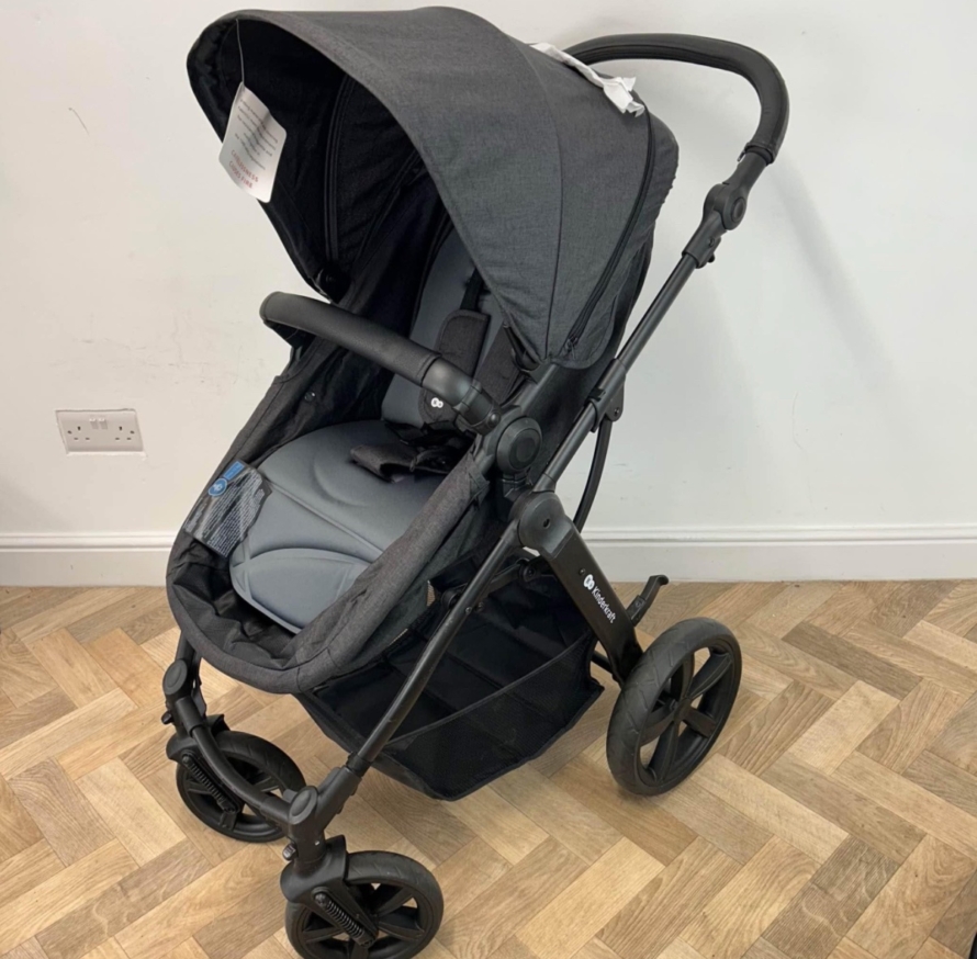 NEW Kinderkraft Moov CT Pushchair & NEW Car Seat (Travel System) BLACK - Image 8