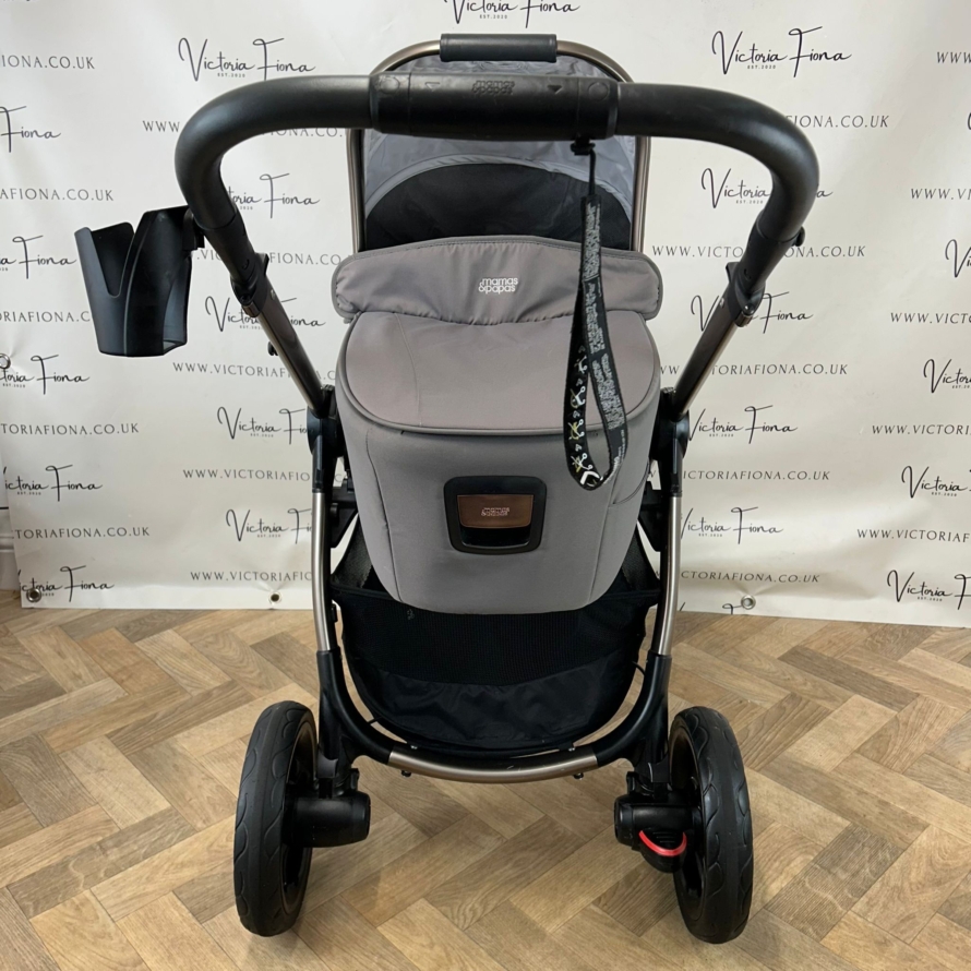 PRELOVED Mamas & Papas Ocarro Carrycot & Pushchair - Phantom 🩶 - Image 3