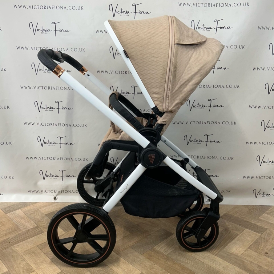 PRELOVED Venicci Tinum 2.0 3 in 1 Travel System – Gold Island (Beige) - Image 6