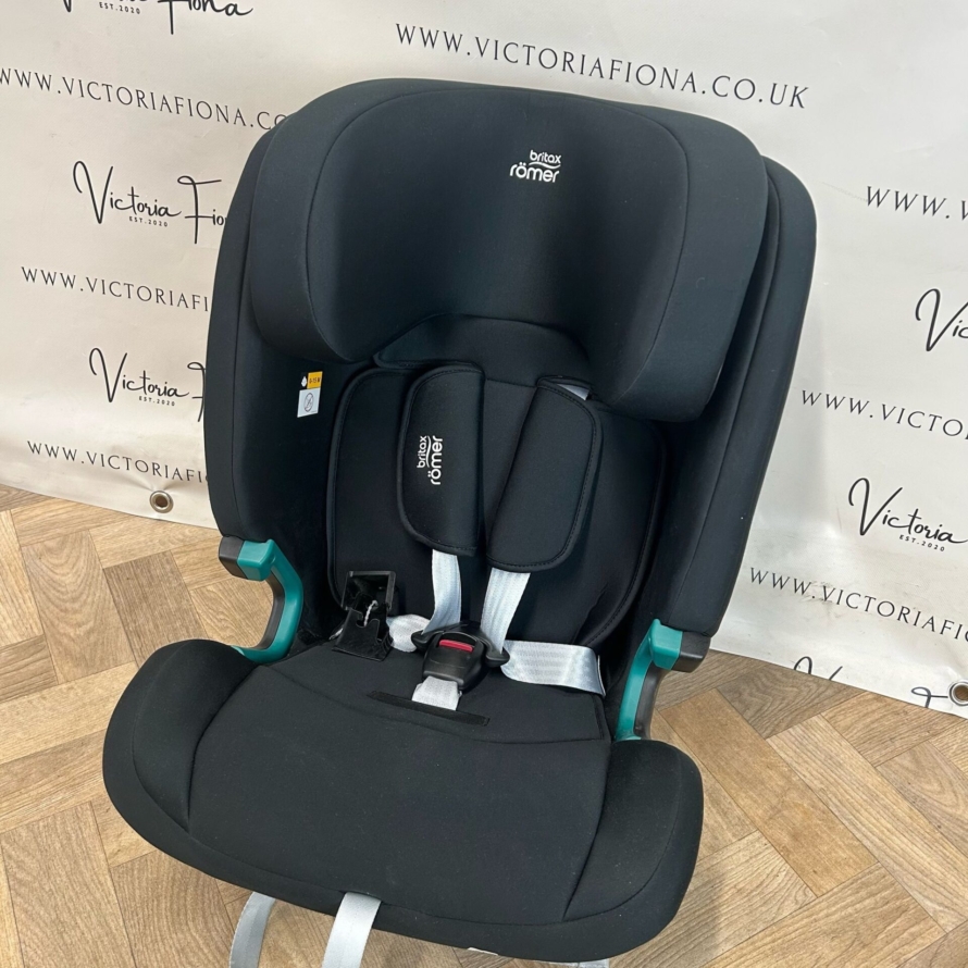 PRELOVED Britax Evolvafix i-Size Group 1/2/3 Car Seat - Black RRP£220 - Image 4