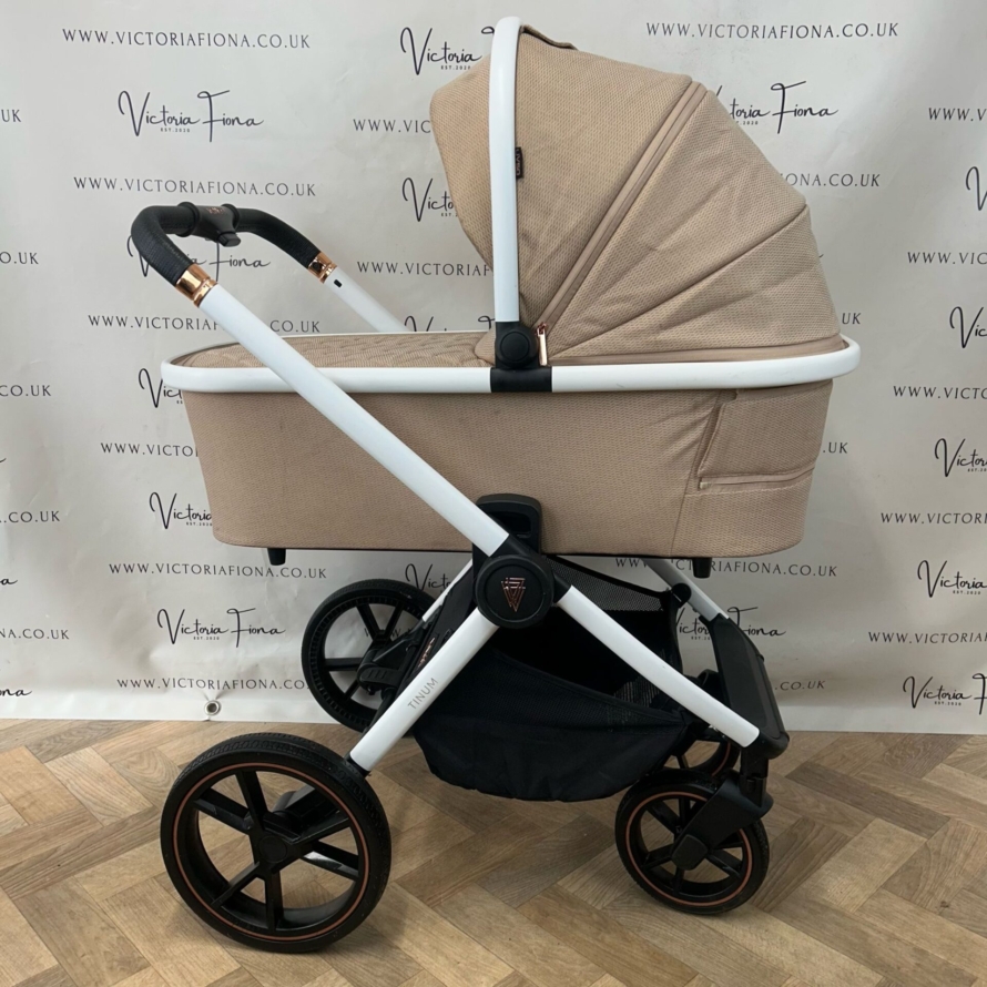 PRELOVED Venicci Tinum 2.0 3 in 1 Travel System – Gold Island (Beige) - Image 4