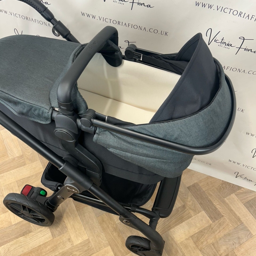 NEW Silver Cross Coast Pushchair & Carrycot - FLINT GREY - Image 3