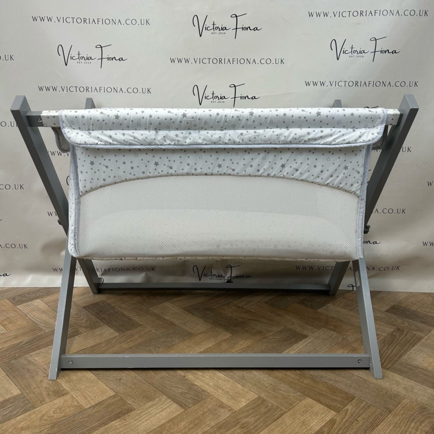 PRELOVED Clair De Lune Folding Travel Day Cot - Stars - Image 3