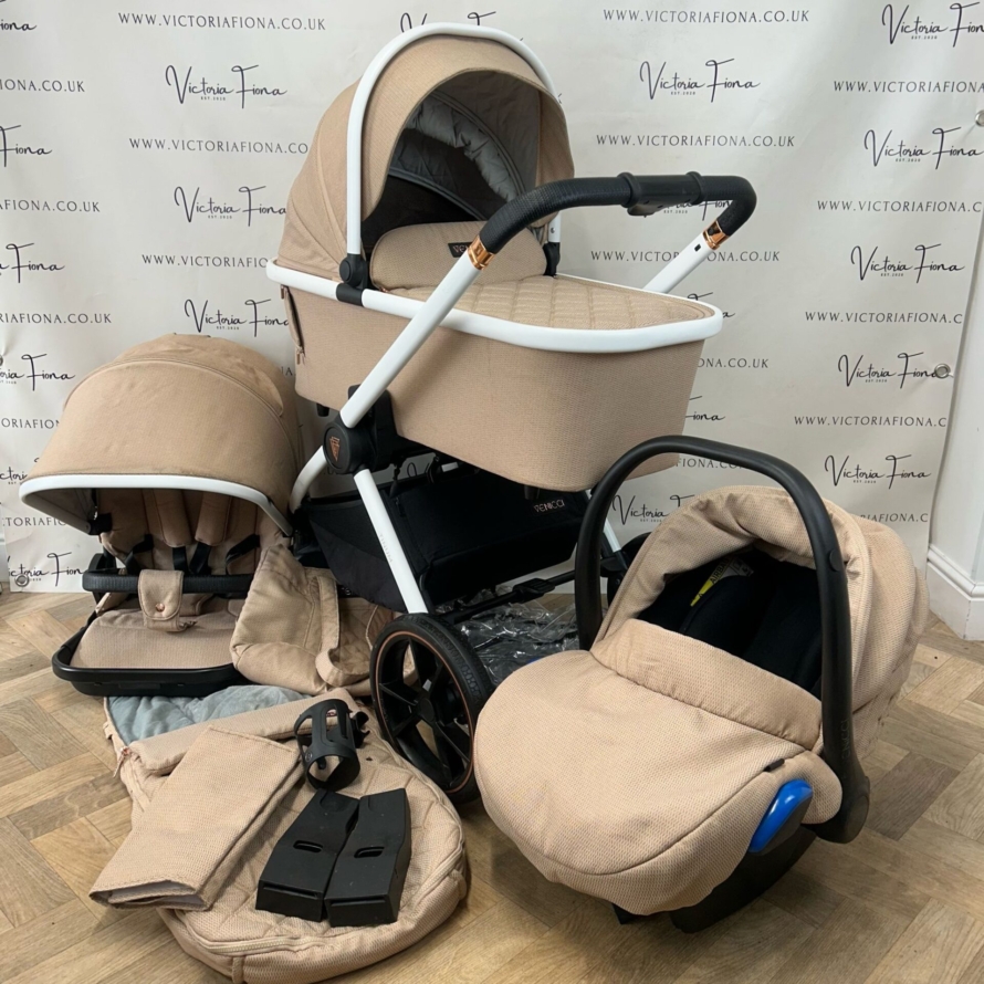 PRELOVED Venicci Tinum 2.0 3 in 1 Travel System – Gold Island (Beige)