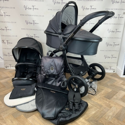 PRELOVED Egg2 Carrycot & Pushchair - Jurassic Black 🖤