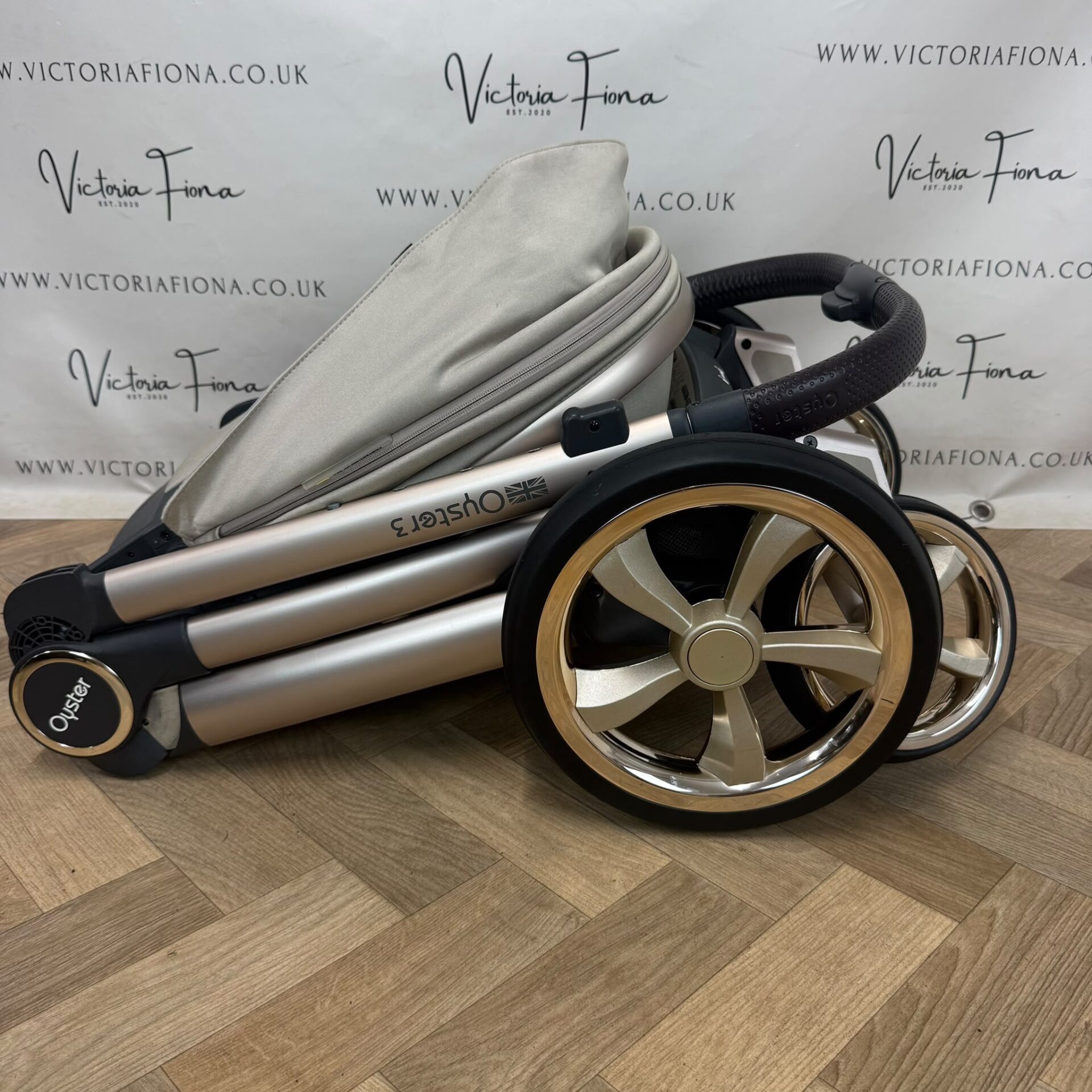 PRELOVED Babystyle Oyster3 Pushchair & Carrycot TRAVEL SYSTEM - Champagne🍾 - Image 9