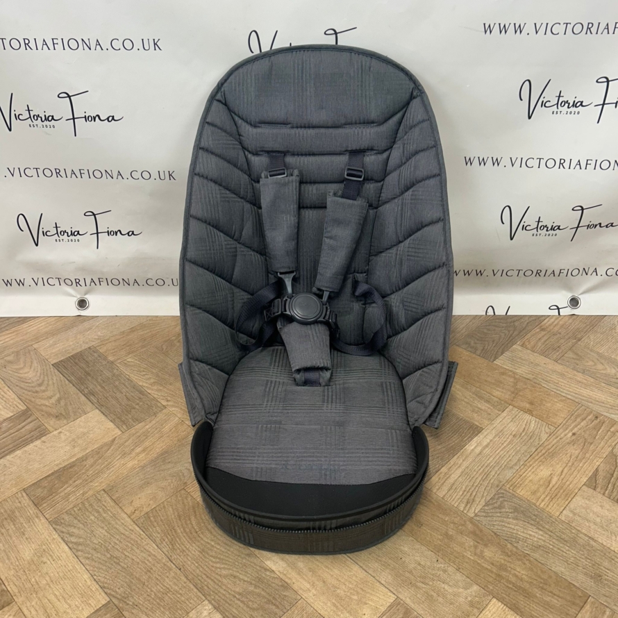 PRELOVED iCandy Peach 6 Pushchair & Carrycot - Dark Grey Check - Image 8