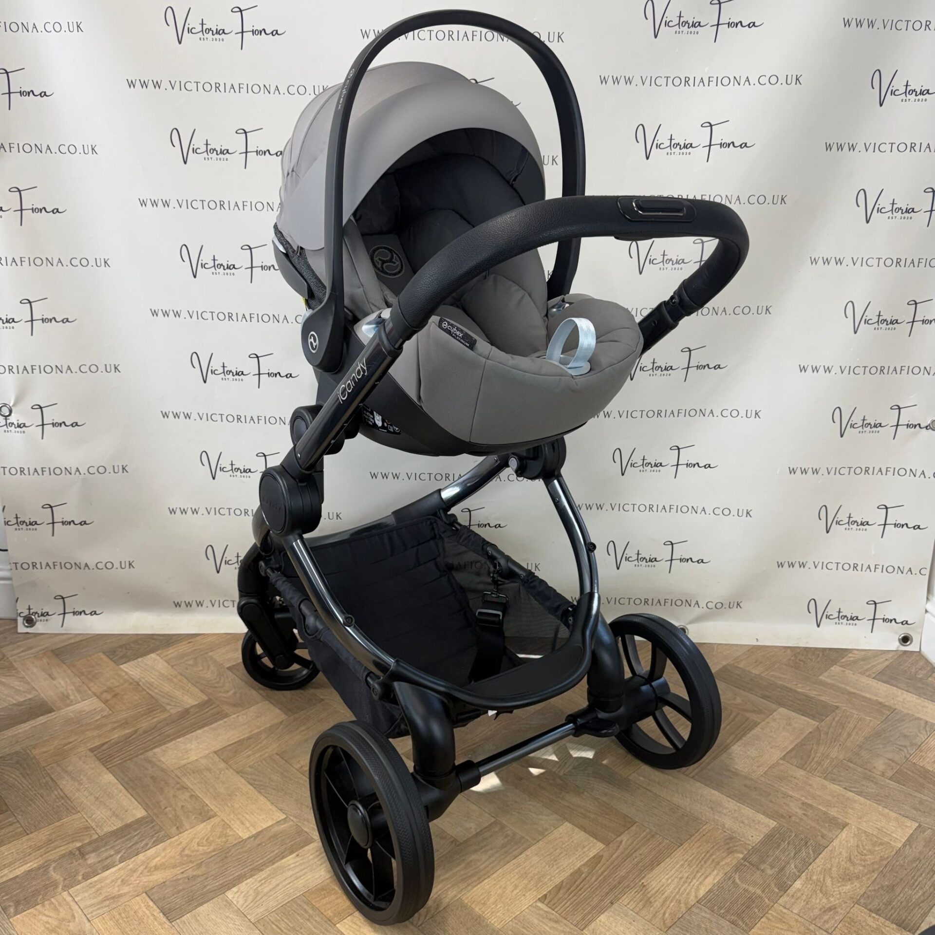 PRELOVED iCandy Peach 7 Pushchair with accessories - DARK GREY - Image 6